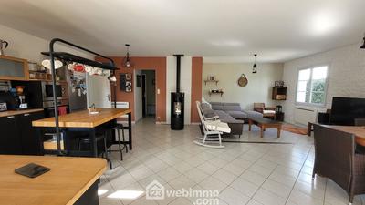 Maison - 123 m² - 5 pièces