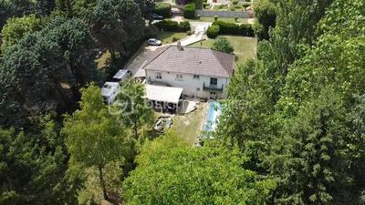 Maison de village - 191 m² - 9 pièces