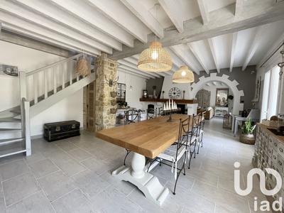 Maison - 180 m² - 7 pièces