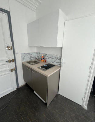 Studio - 13 m² - 1 pièce