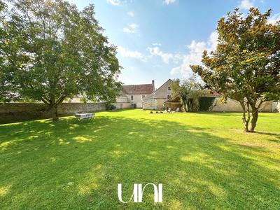 Maison - 150 m² - 4 pièces