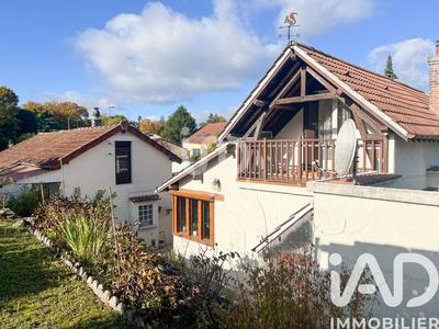 Maison - 117 m² - 7 pièces