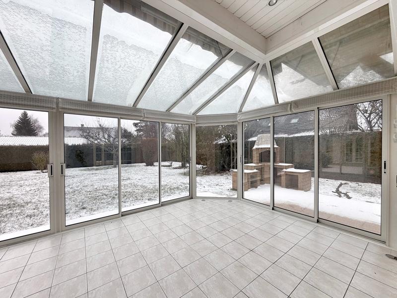 Maison - 239 m² - 8 pièces