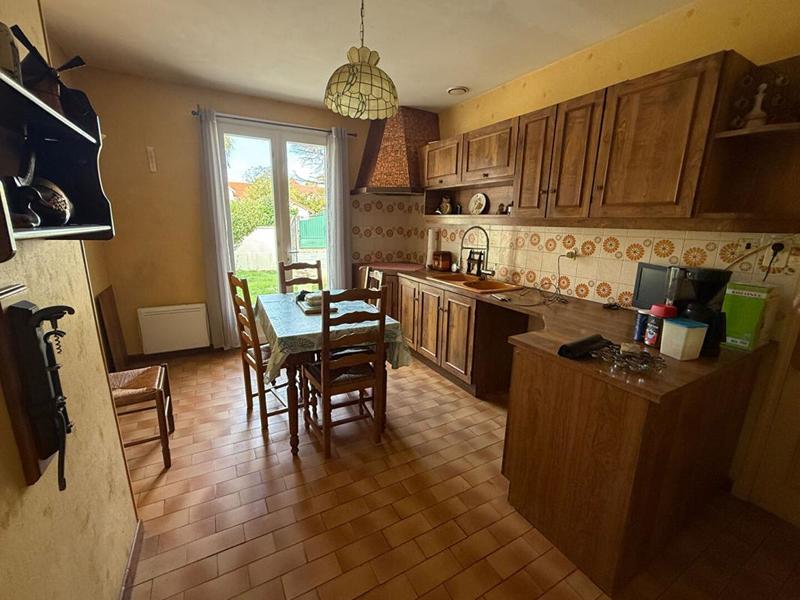 Maison - 90 m² - 4 pièces