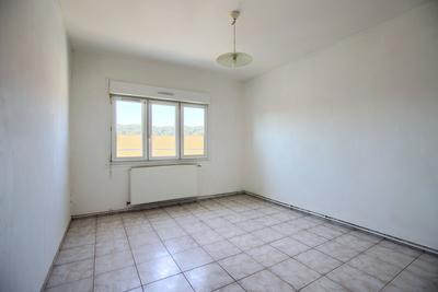 Appartement - 70 m² - 4 pièces