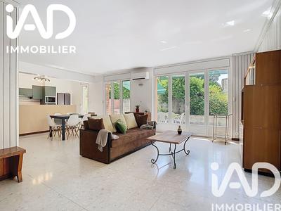 Maison - 153 m² - 7 pièces