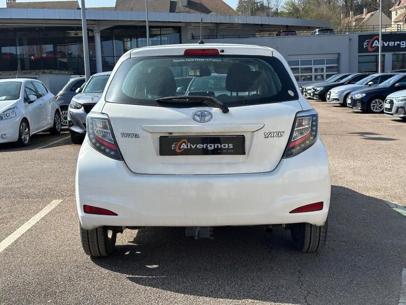 Toyota Yaris III (2) 100 Vvt-I Design 5p