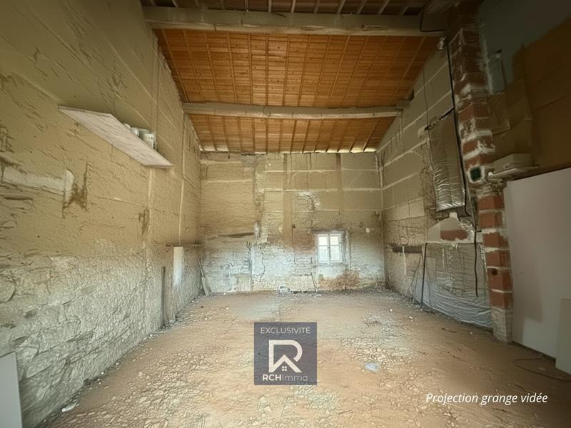 Maison traditionnelle - 94 m² - 4 pièces