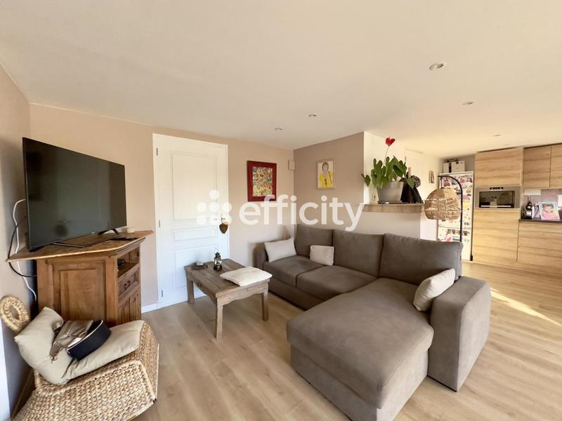 Villa - 267 m² - 11 pièces