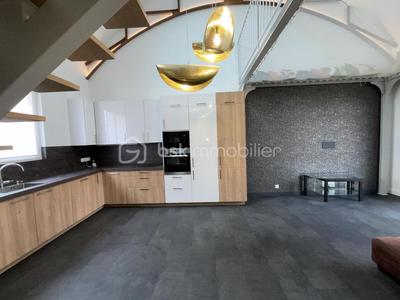 Maison - 82 m² - 5 pièces