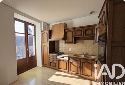 Appartement - 79 m² - 3 pièces