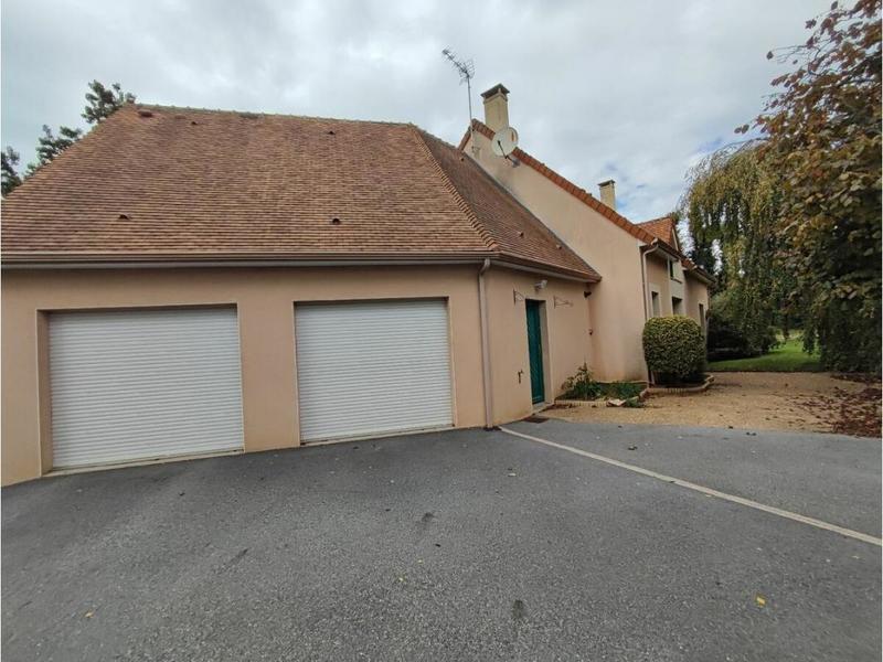 Pavillon - 186 m² - 8 pièces