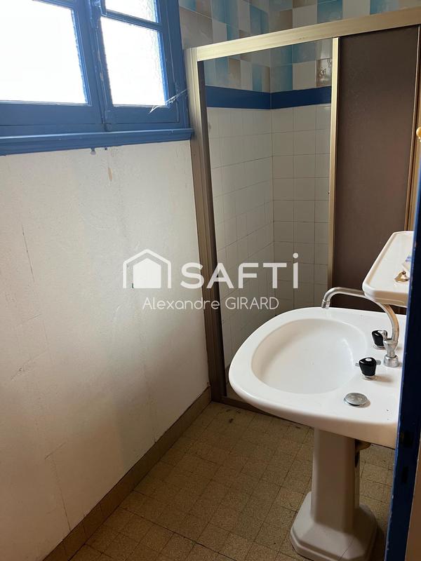 Maison - 107 m² - 6 pièces