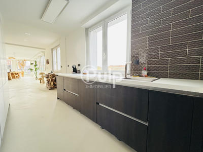 Duplex - 121 m² - 3 pièces