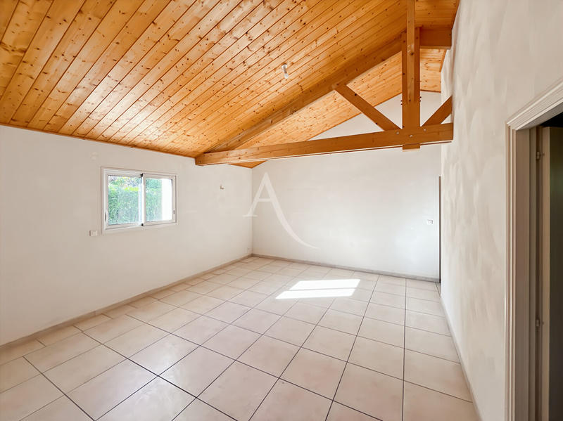Maison - 166 m² - 5 pièces