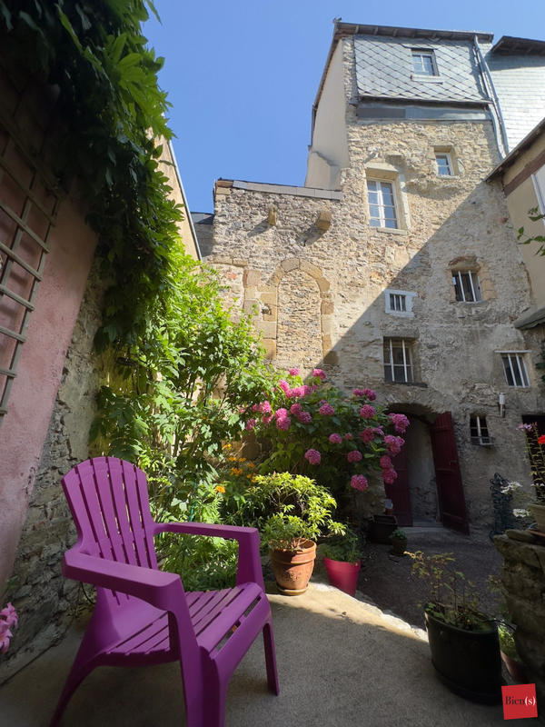 Maison ancienne - 166 m² - 5 pièces