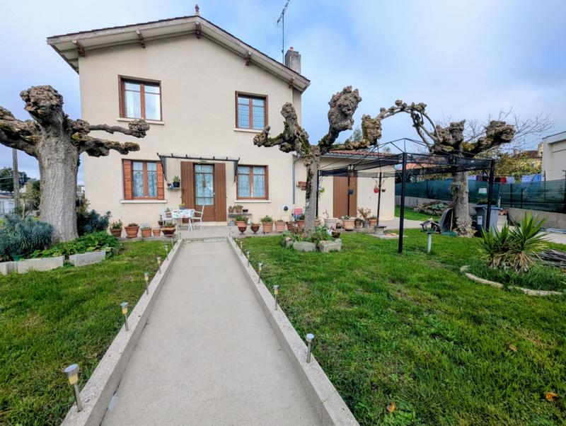 Maison ancienne - 115 m² - 4 pièces