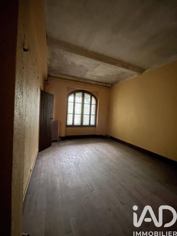 Maison - 128 m² - 7 pièces