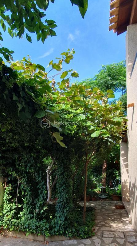 Maison traditionnelle - 120 m² - 5 pièces