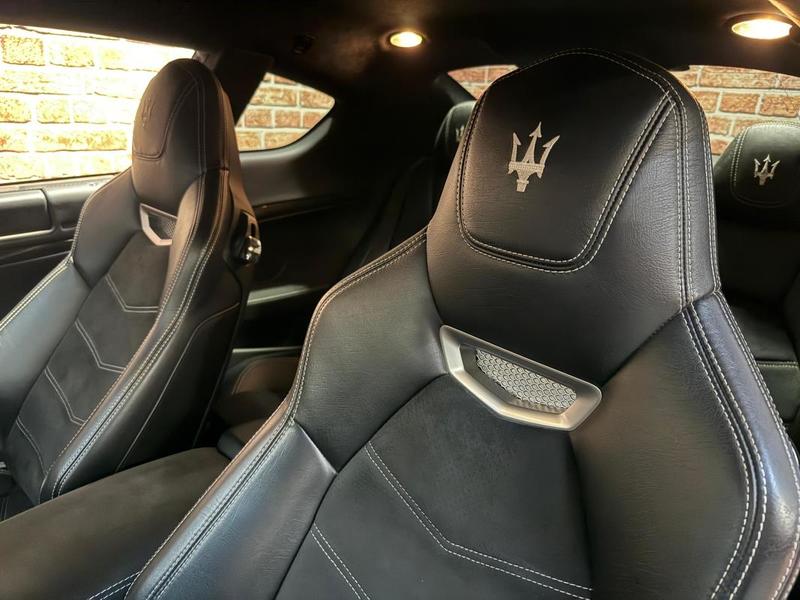 Maserati Granturismo V8 460 s