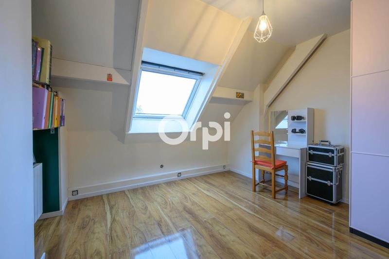 Maison - 146 m² - 5 pièces