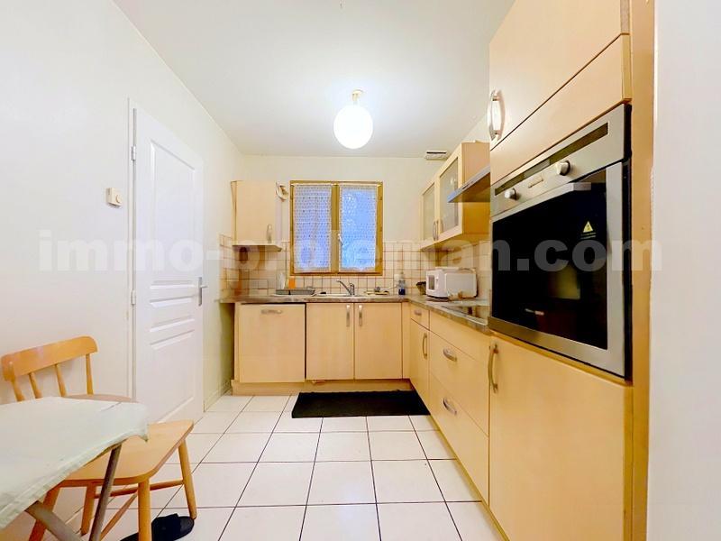 Maison jumelée - 90 m² - 5 pièces