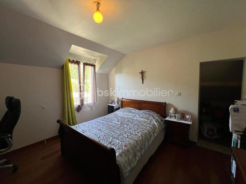 Maison - 142 m² - 5 pièces