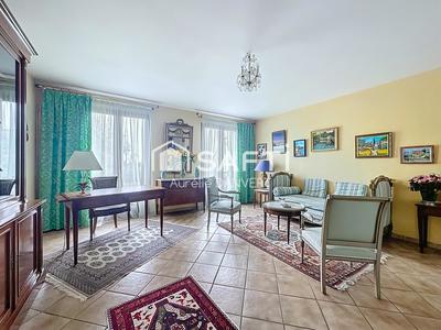 Maison - 171 m² - 7 pièces