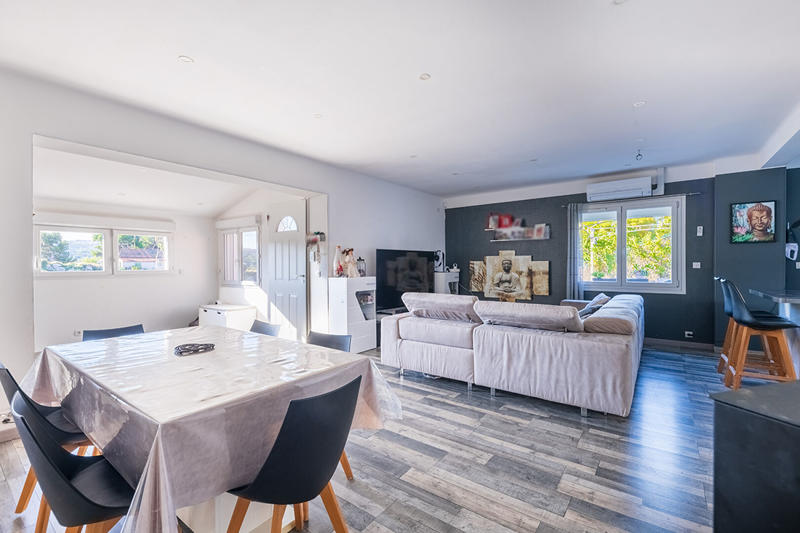 Maison - 168 m² - 7 pièces