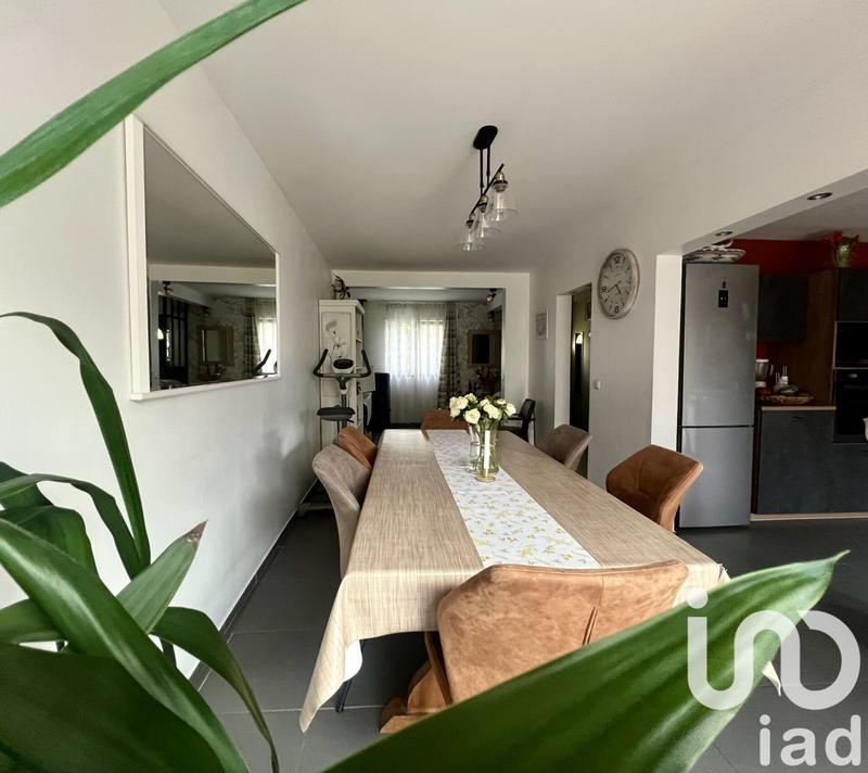 Maison - 102 m² - 5 pièces