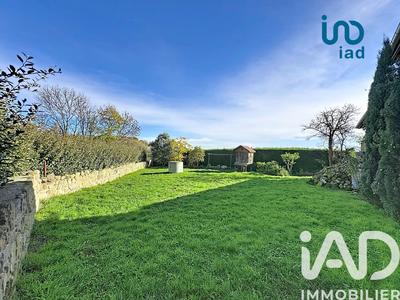 Maison - 204 m² - 8 pièces