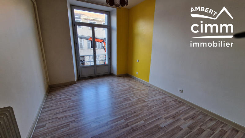 Appartement - 117 m² - 6 pièces