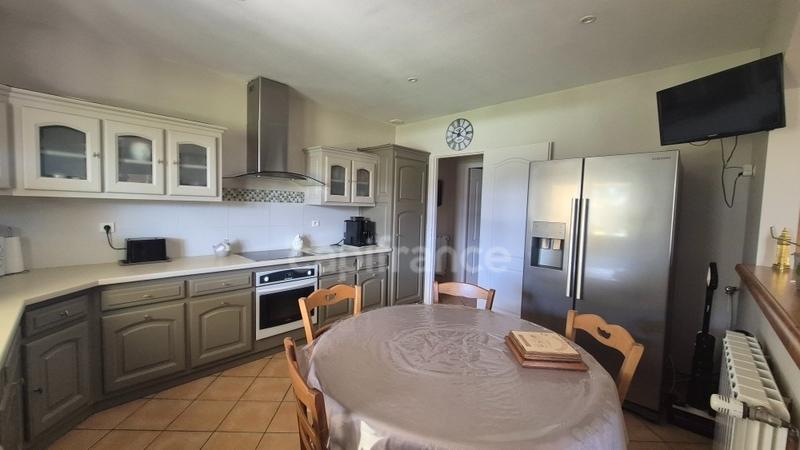 Maison - 188 m² - 6 pièces