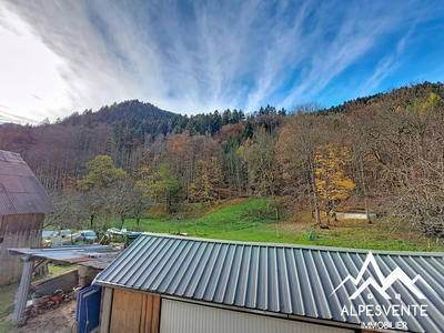 Appartement - 98 m² - 4 pièces