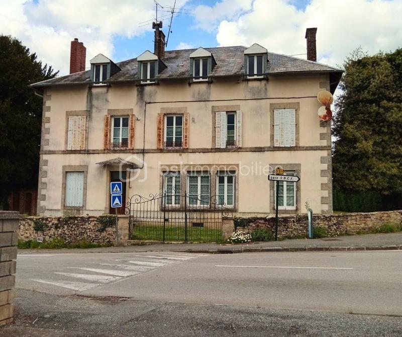 Appartement - 126 m² - 5 pièces