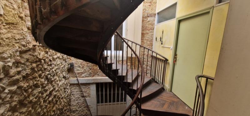 Immeuble - 200 m² - 10 pièces