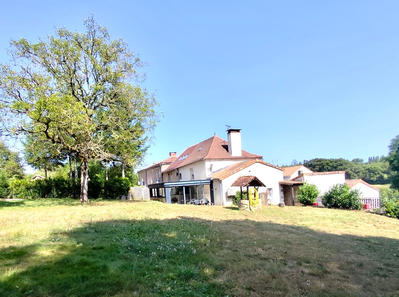 Maison - 115 m² - 5 pièces
