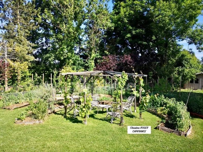 Maison - 166 m² - 8 pièces