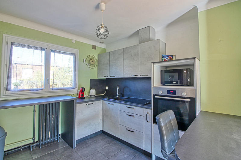 Maison - 75 m² - 5 pièces