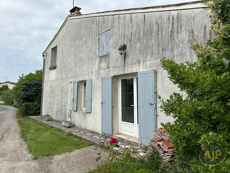 Maison - 185 m² - 6 pièces