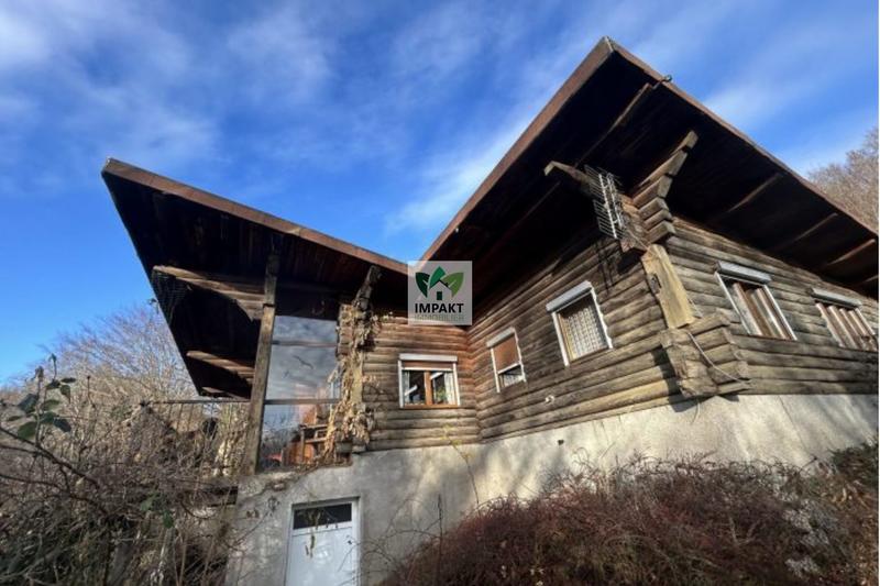 Maison - 110 m² - 6 pièces