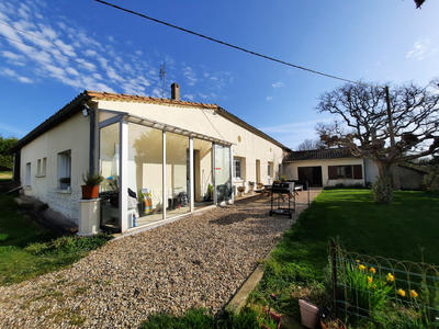 Maison - 125 m² - 5 pièces