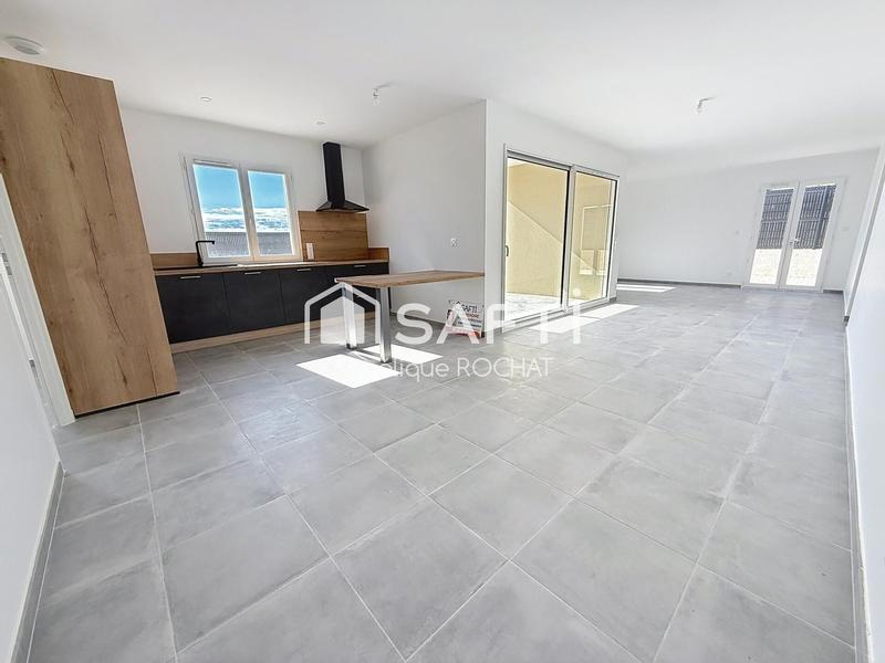 Maison - 98 m² - 4 pièces