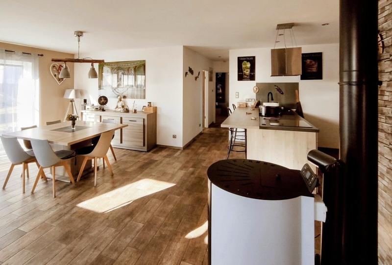 Maison - 91 m² - 5 pièces