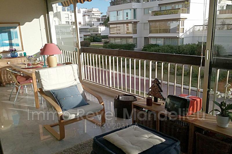 Appartement - 122 m² - 5 pièces