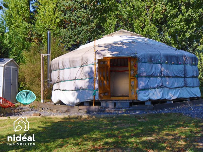 Maison - 230 m² - 7 pièces