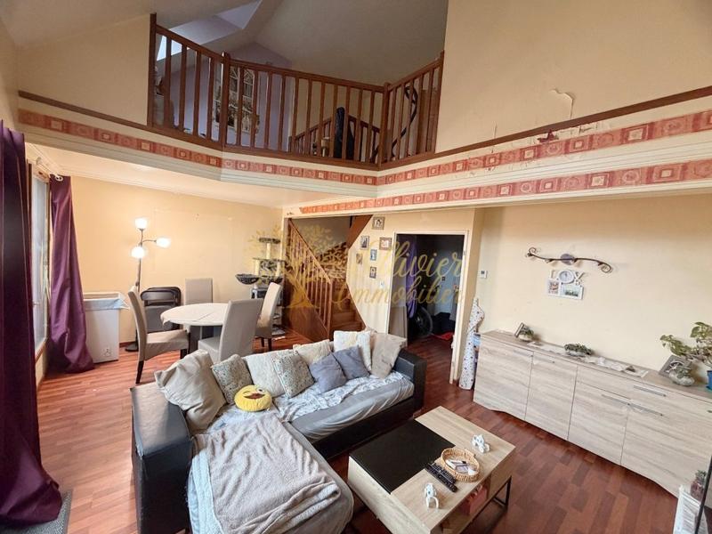 Appartement - 84 m² - 4 pièces