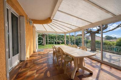 Appartement - 75 m² - 2 pièces