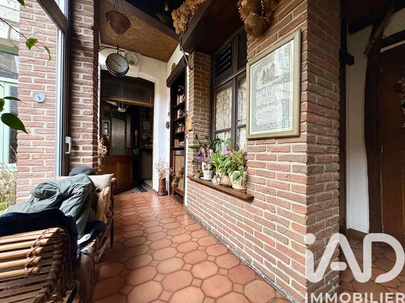 Maison - 271 m² - 11 pièces