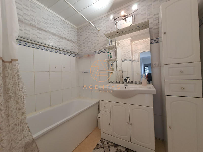 Appartement - 104 m² - 5 pièces